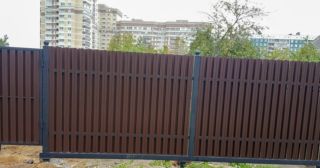 Купить распашные ворота из штакетника Братск, цена от 2694 руб.